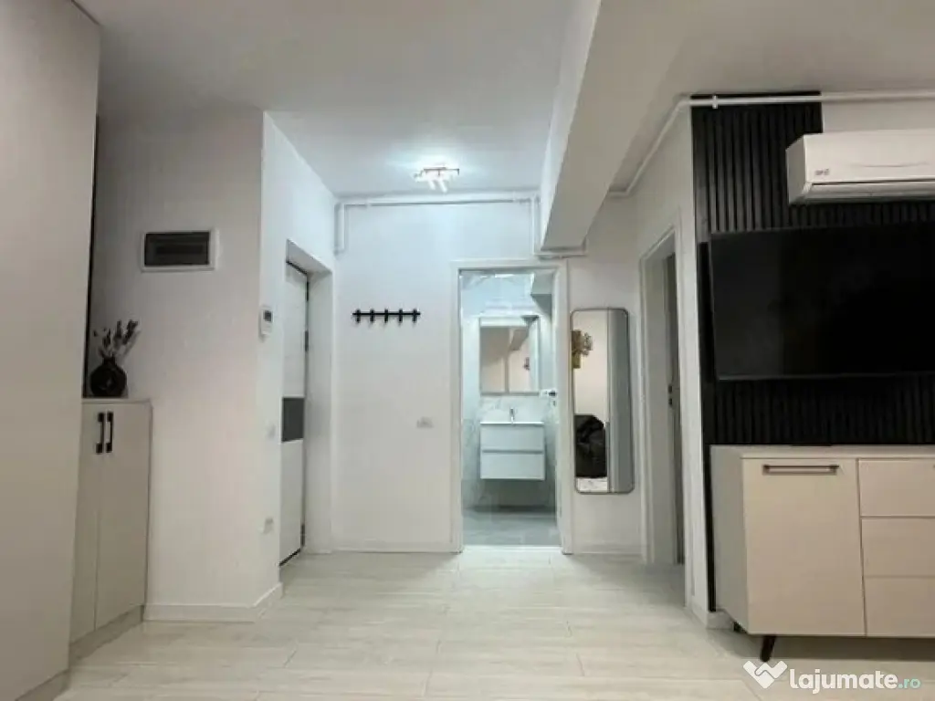 Berceni metrou biruintei 81 studio etaj 3 