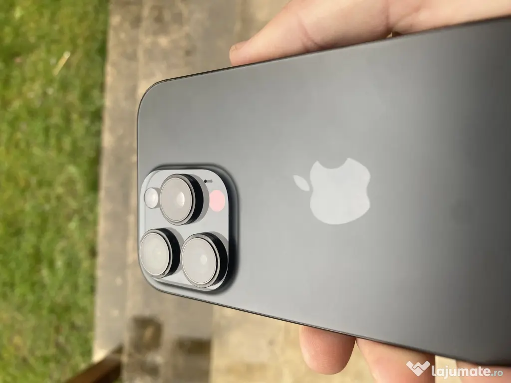 iPhone 16 Pro black titanium 128gb 