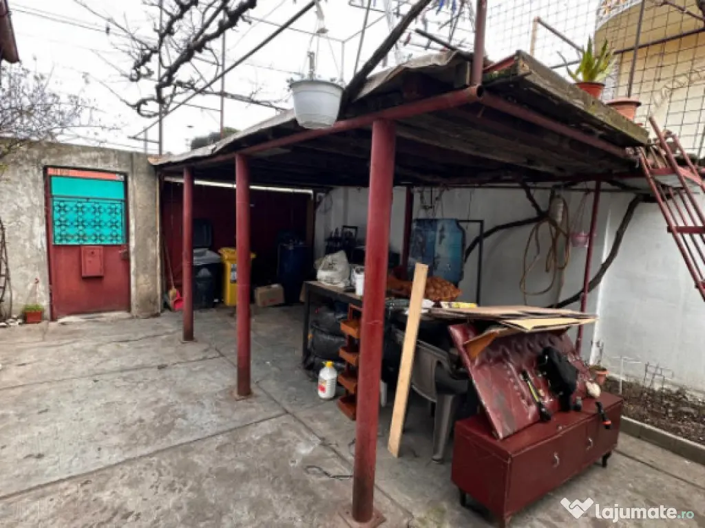 Casă de vânzare în zona Brătianu – 4 camere, teren 200 