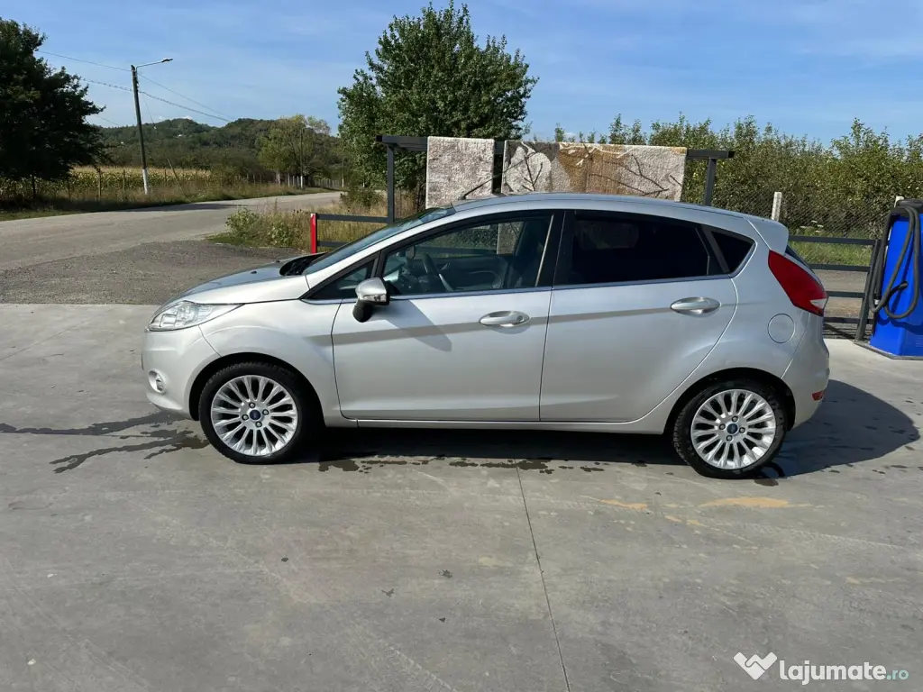 ford fiesta mk6 titanium 2011 