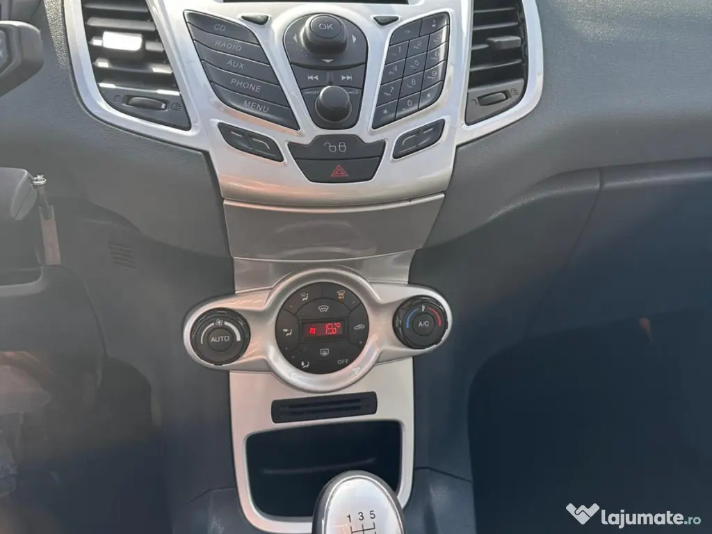 ford fiesta mk6 titanium 2011 