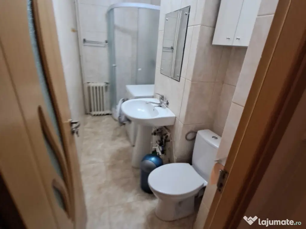 Tineretului piata norilor etaj 7 