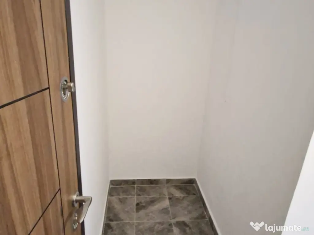 Apartament de vânzare 2 camere central Târnăveni