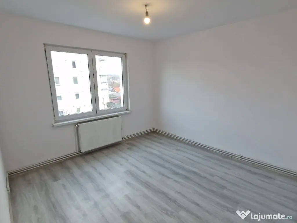 Apartament de vânzare 2 camere central Târnăveni