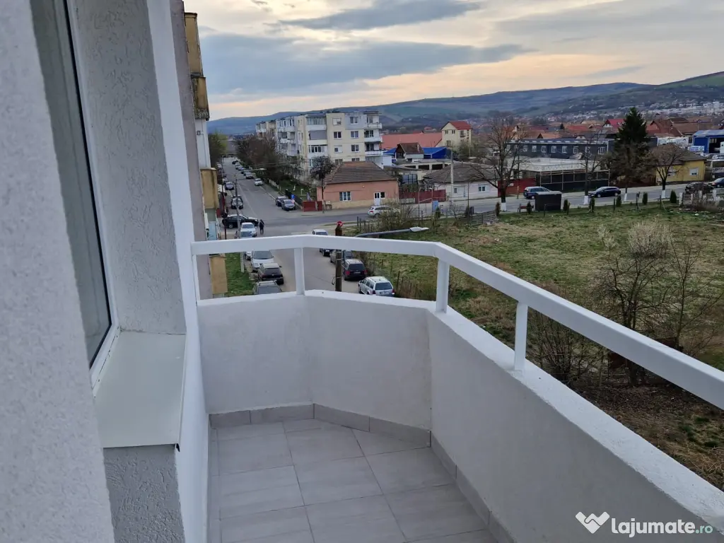 Apartament de vânzare 2 camere central Târnăveni