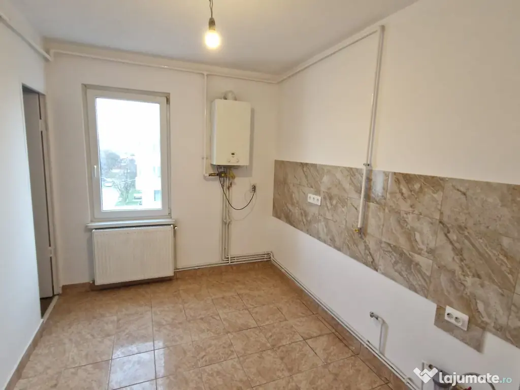 Apartament de vânzare 2 camere central Târnăveni
