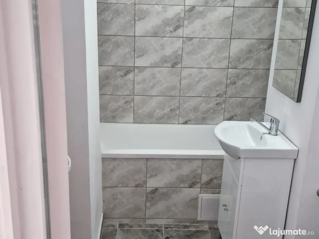 Apartament de vânzare 2 camere central Târnăveni