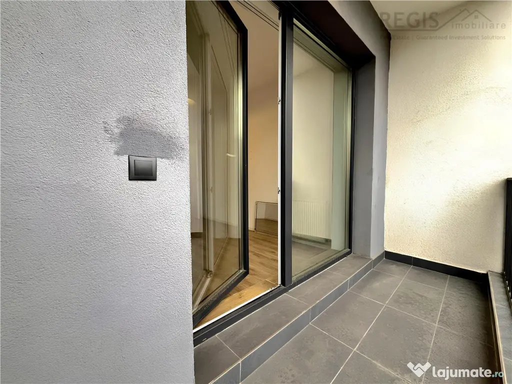 Apartament 2 Camere Nemobilat cu Parcare Subterana - Coresi 