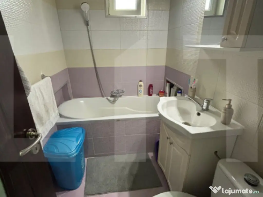 Apartament 3 camere, 88 mp, zona Gradiste 