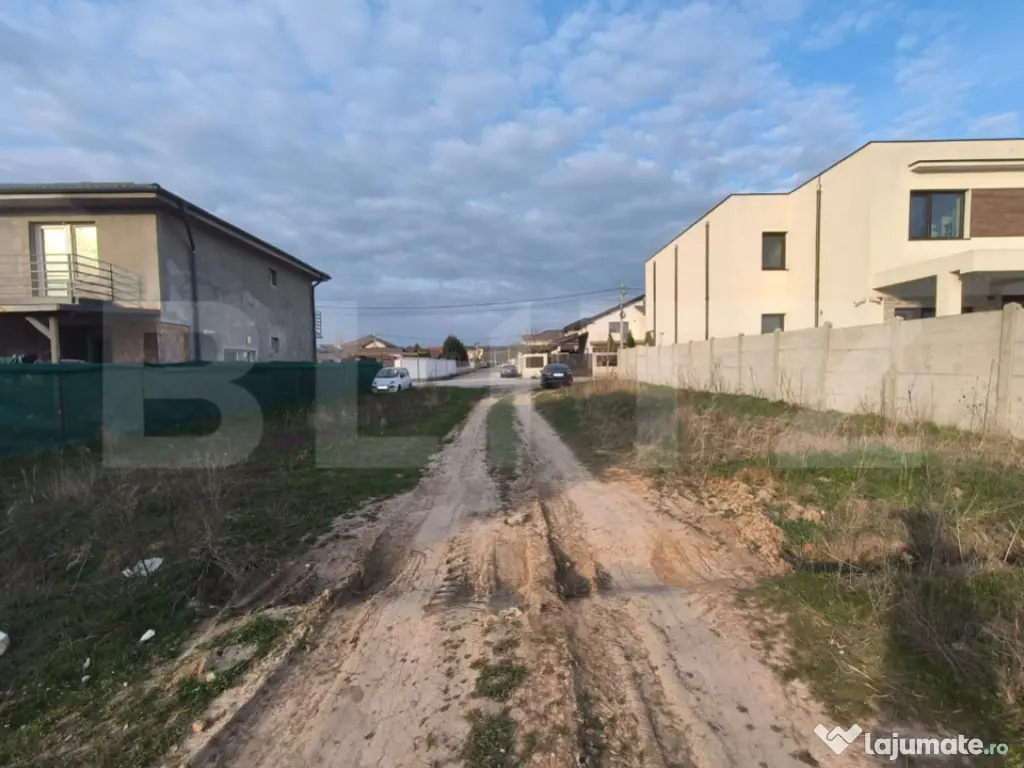 Teren intravilan, zona Ford, 910mp 