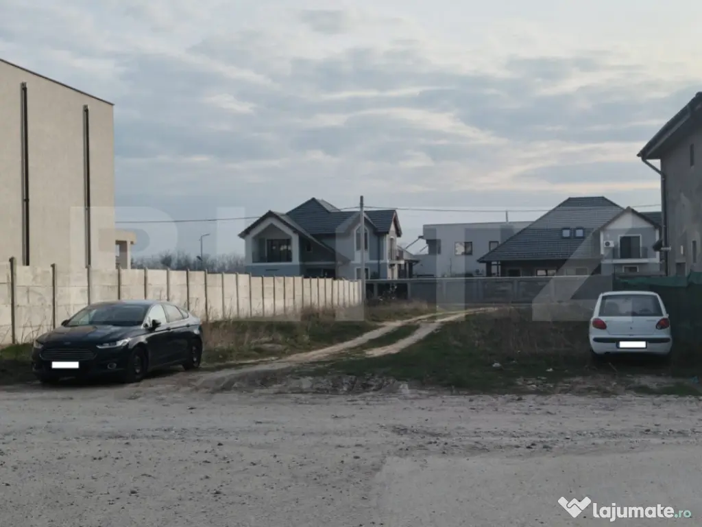 Teren intravilan, zona Ford, 910mp 