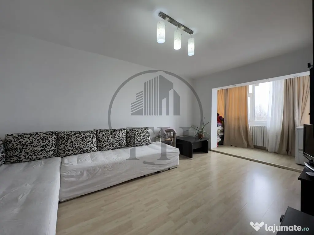 Apartament 2 camere de vanzare Constanta, Zona Tomis Nord 
