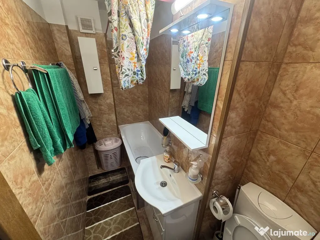 Garsoniera Renovata Total zona Inel 2 cu Gaze pe Scara 