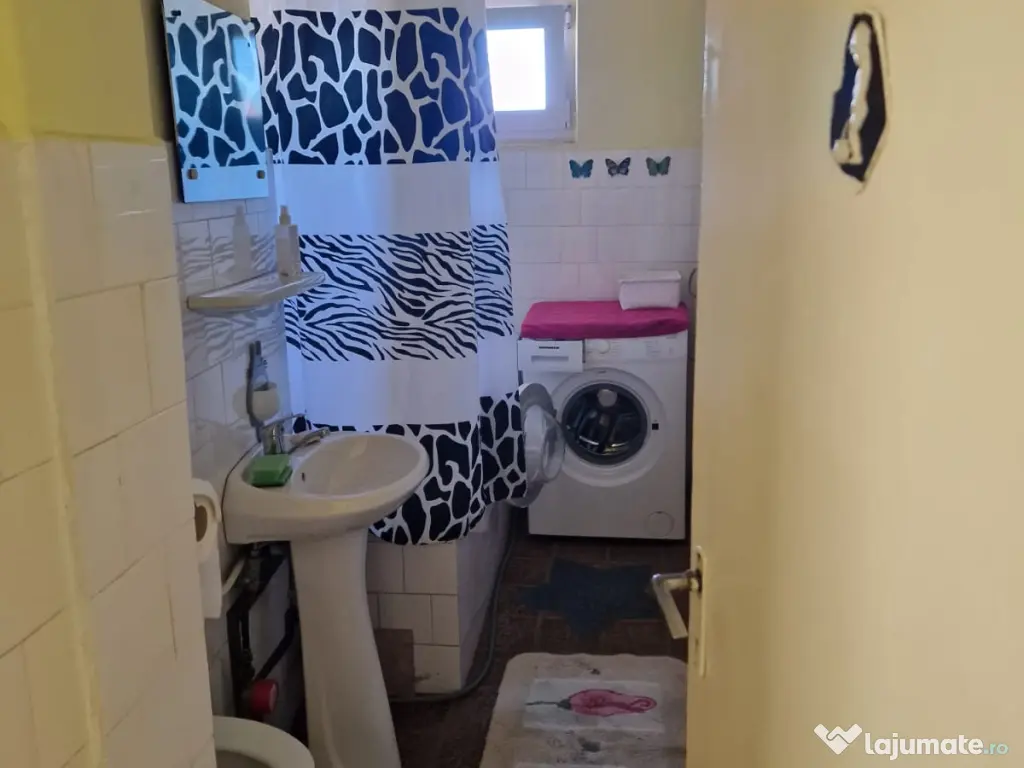 Proprietar,inchiriez apartament cu 1 camera zona Modern 