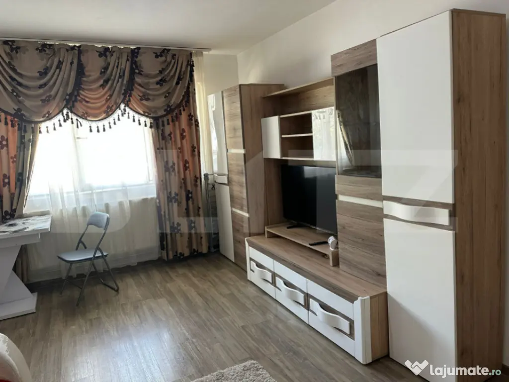 Apartament 2 camere 9 mai 