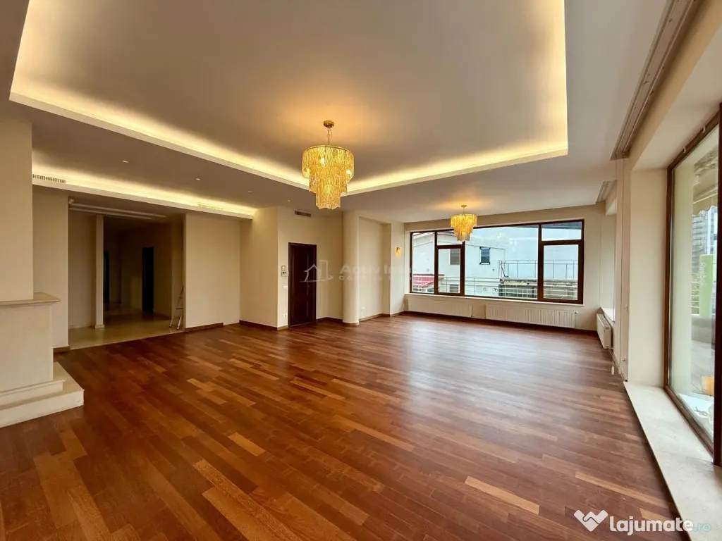 4 camere 200 mp - decomandat - Fabrica de Glucoza 