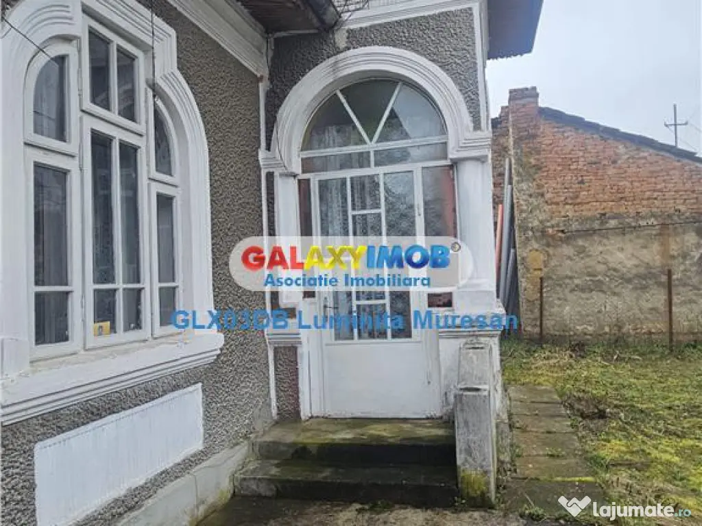 Casa batraneasca 750mp teren Viforata Comuna Aninoasa 