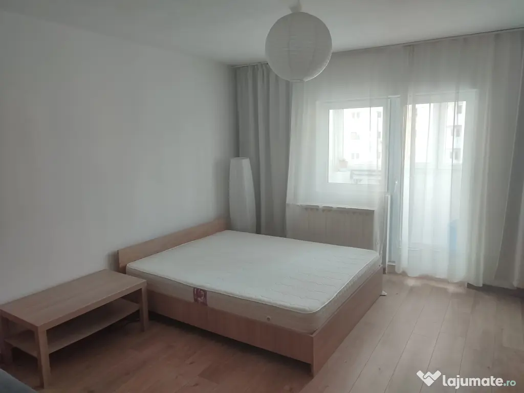 Inchiriez garsoniera spatioasa, utilata, langa Parcul Sebastian, 13 septembrie 