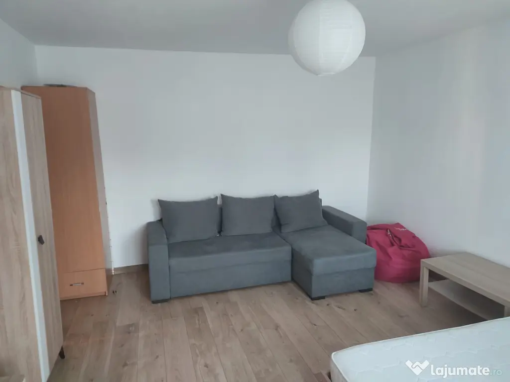 Inchiriez garsoniera spatioasa, utilata, langa Parcul Sebastian, 13 septembrie 