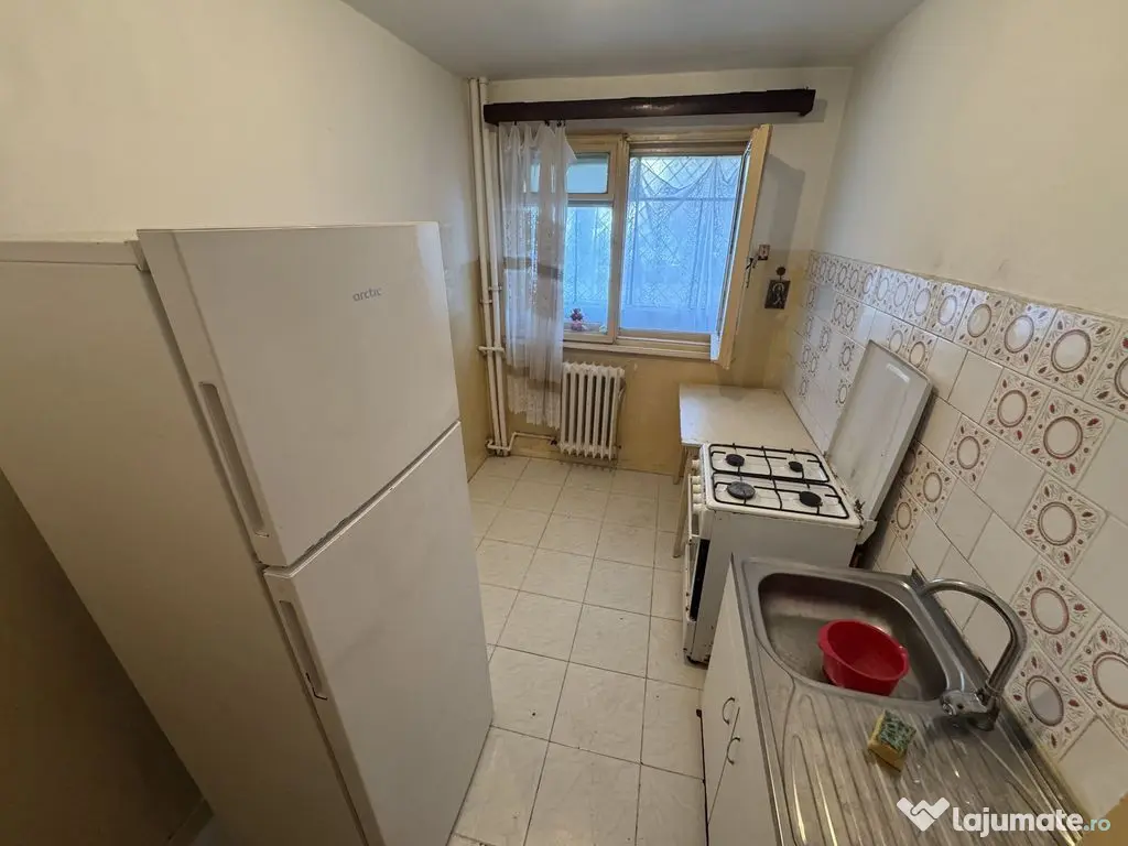 Apartament 2 camere zona Abator 