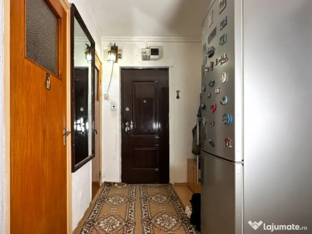 Apartamentul care te așteaptă să-l transformi în casa ta 