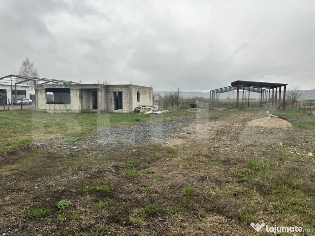 PROIECT CASA si TEREN INTRAVILAN GENEROS 