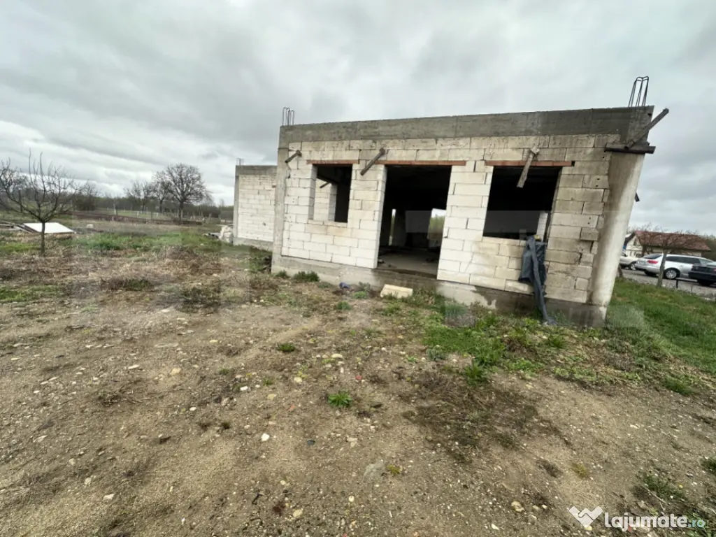 PROIECT CASA si TEREN INTRAVILAN GENEROS 