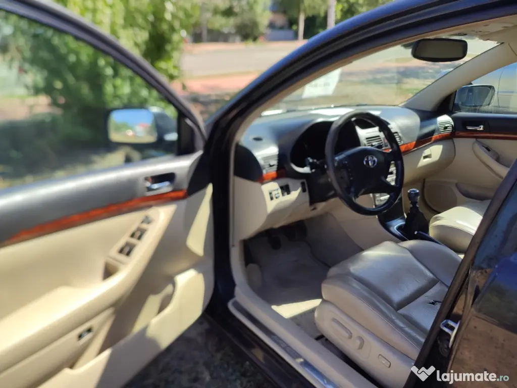 Toyota Avensis 2, 2 cat 