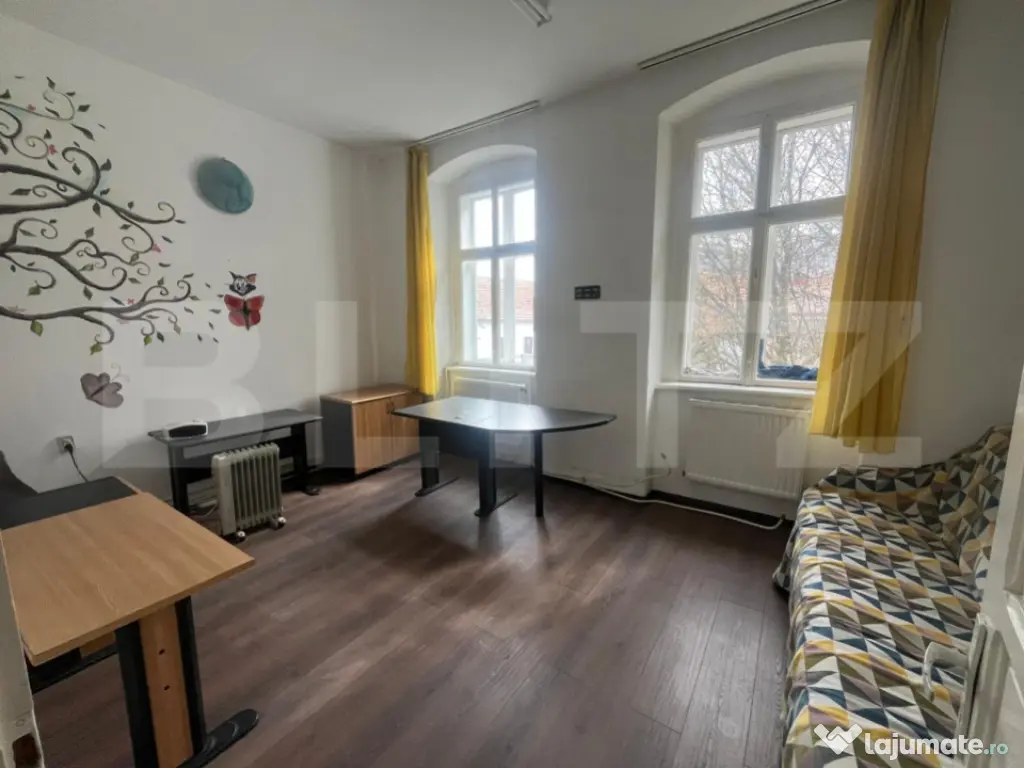 Casă Monument Istoric, Ultracentral Bistrița, 225mp curte, 