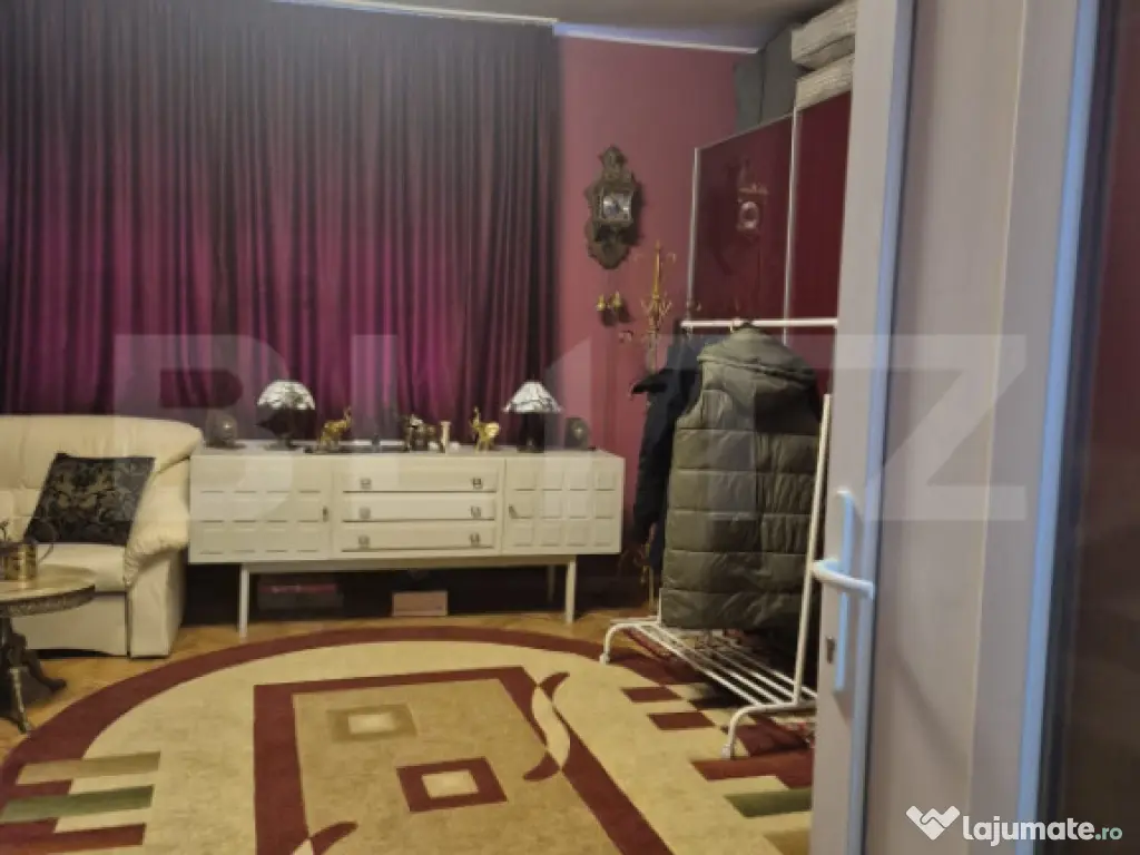 Casa renovata de vanzare in zona centrala, 400 mp teren 