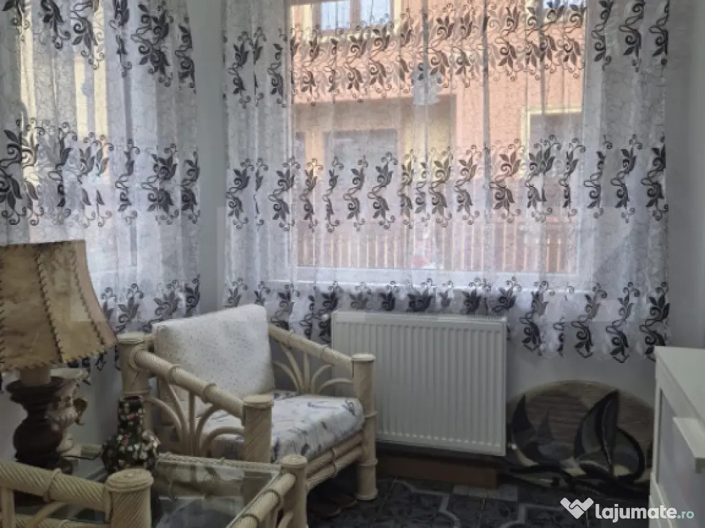 Casa renovata de vanzare in zona centrala, 400 mp teren 