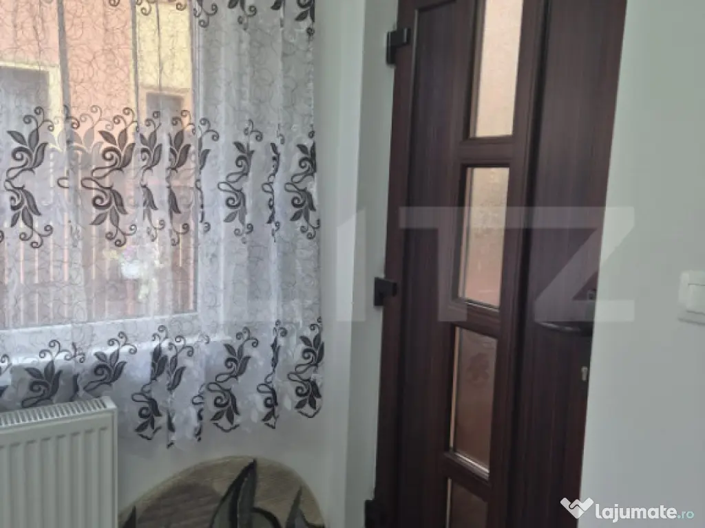 Casa renovata de vanzare in zona centrala, 400 mp teren 