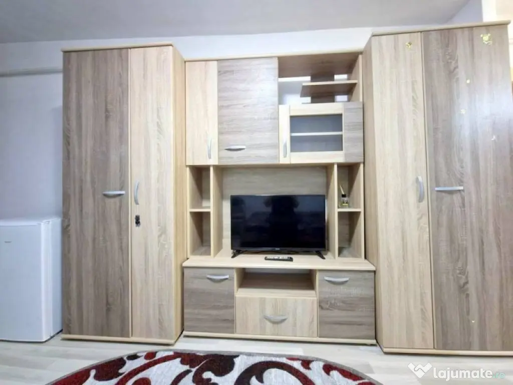 Inchiriere garsoniera, in Nicolina, 