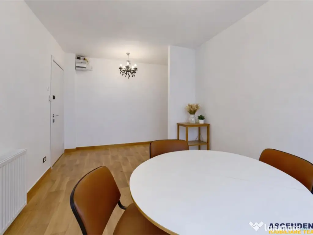 Central, calibrat estetic, smart lock, areal apreciat, Braso