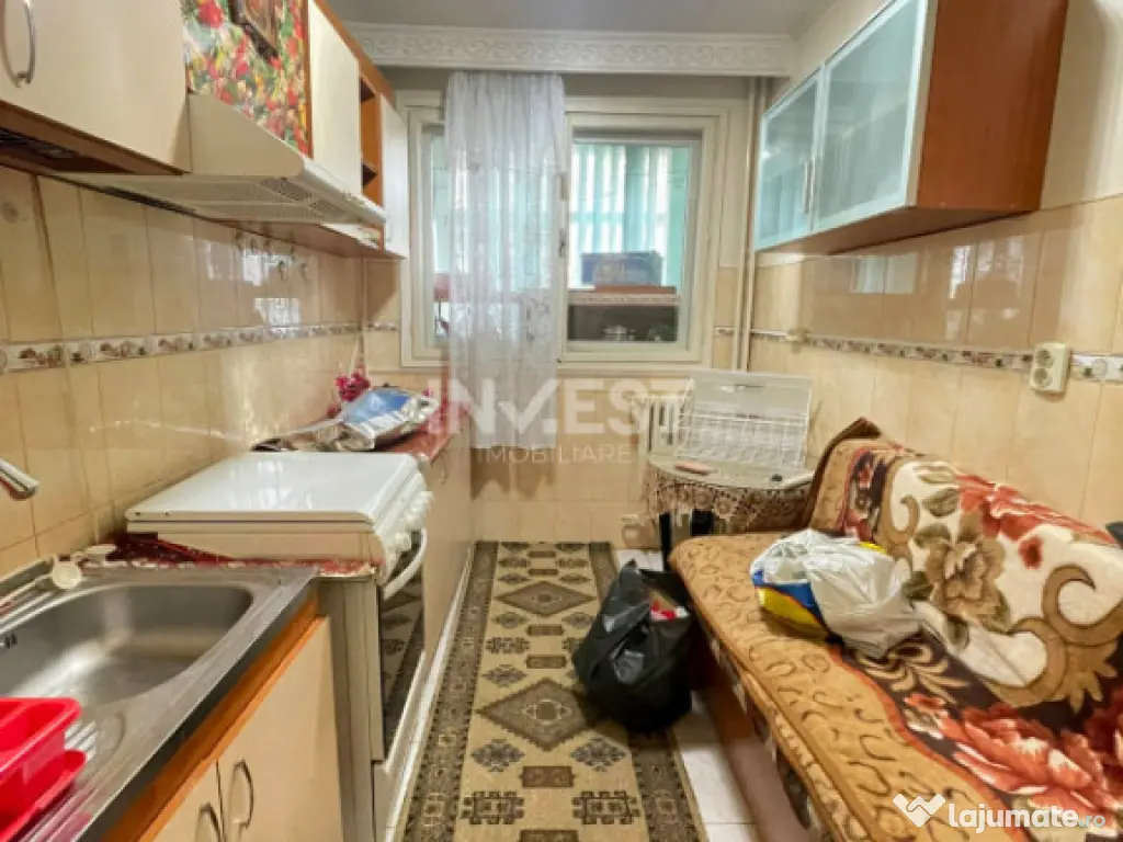 Ap 2 camere decomandat-54 mp-etaj 1-Podu Ros-Palas Mall 