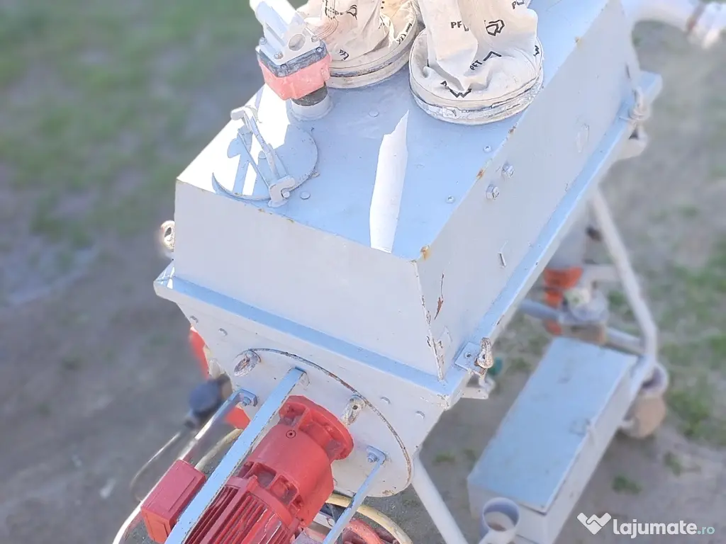 Mașină de tencuit profesională Putzknecht S48 – Stare excelentă 