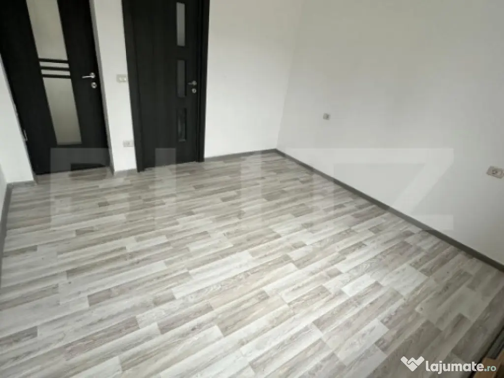 Casă de vânzare în Tomești – zonă centrală, lângă 