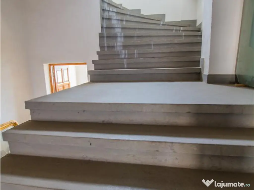 Imobil versatil, cu potential ridicat, conditii personalizat 