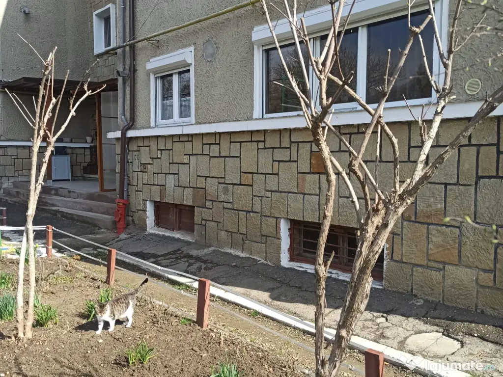 Apartament foarte spațios 