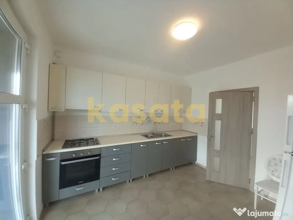 Vilă Modernă 4 Camere | Curte Privată | Zonă Excelent... 