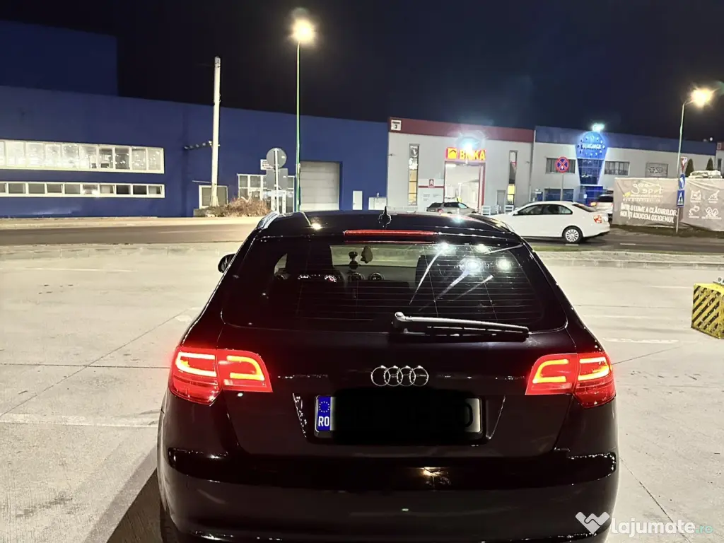 Vând Audi A3 , 1.8 Tfsi ,Preț usor negociabil 