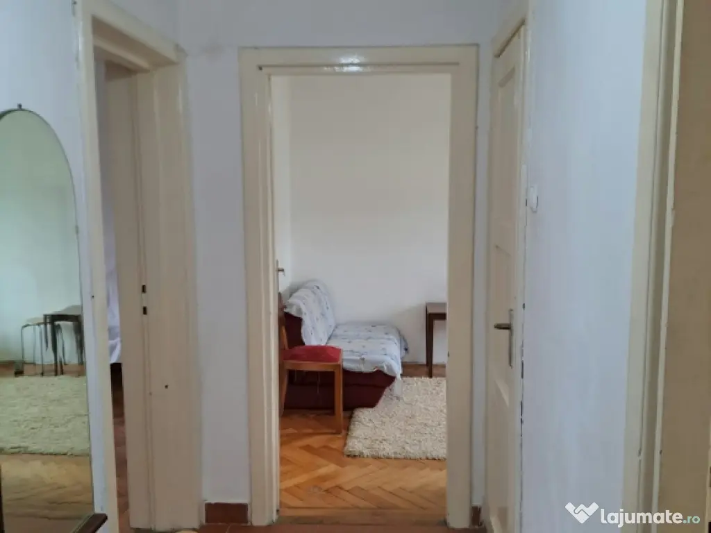 Închiriez apartament 2 camere decomandate zona Bălcescu