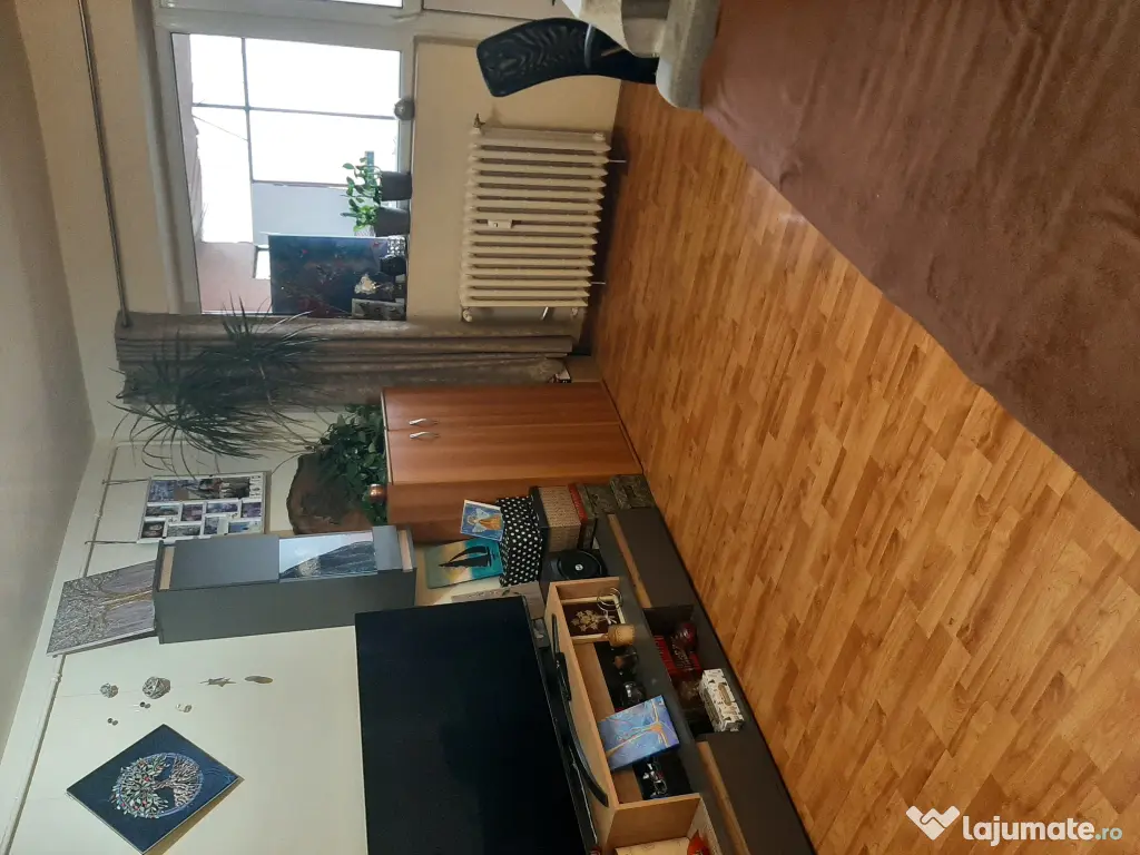 2 camere Mosilor / colt cu Stefan cel Mare