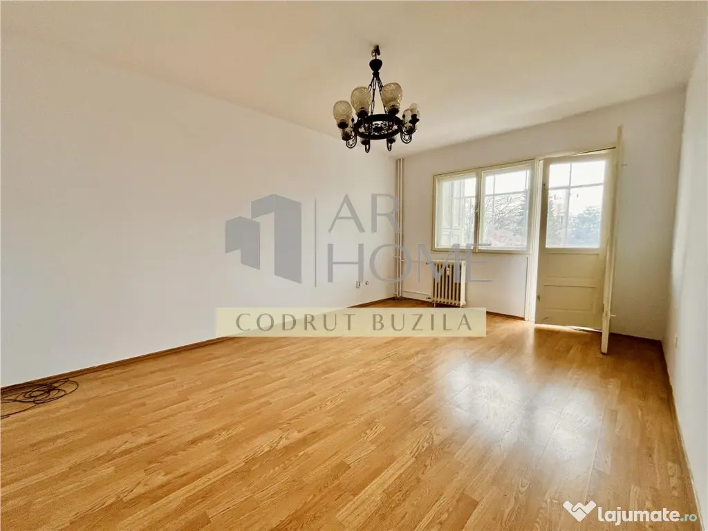 Apartament 4 camere, zona Vest, Ploiesti 