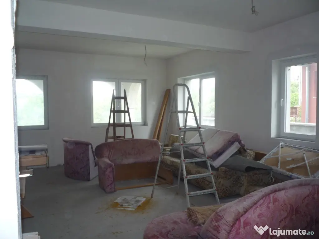 Vila D+P+E+M, sc 800 , teren 1250 , zona Doja-Spital , gaz 