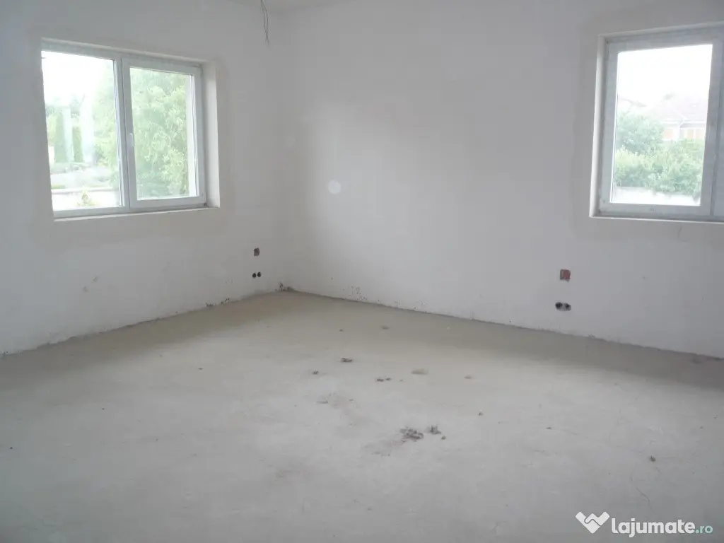 Vila D+P+E+M, sc 800 , teren 1250 , zona Doja-Spital , gaz 