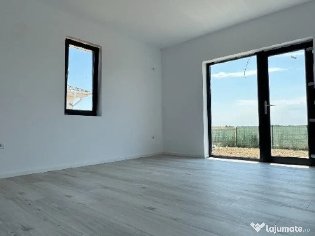 CASA FINALIZATA 4 CAMERE– Șos. Pipera-Tunari – 510 curte 