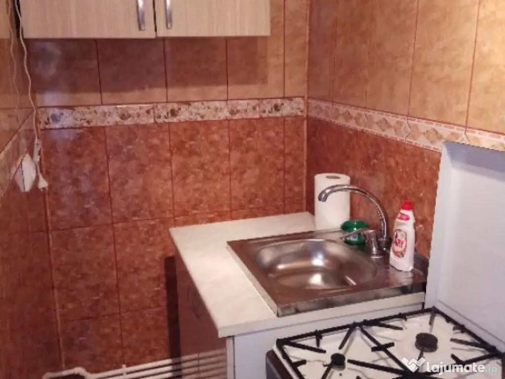 Inchiriere un apartament cu o camera Simion Barnutiu