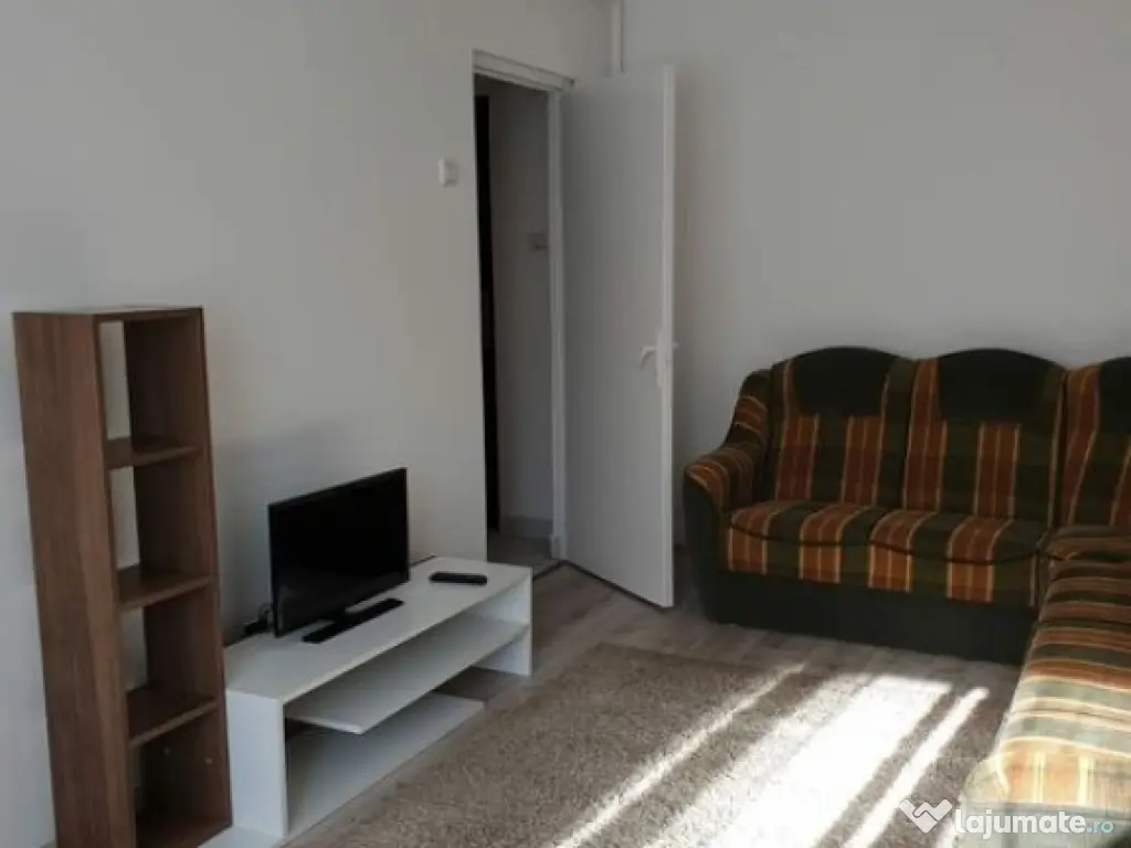 Inchiriere garsoniera zona Soarelui