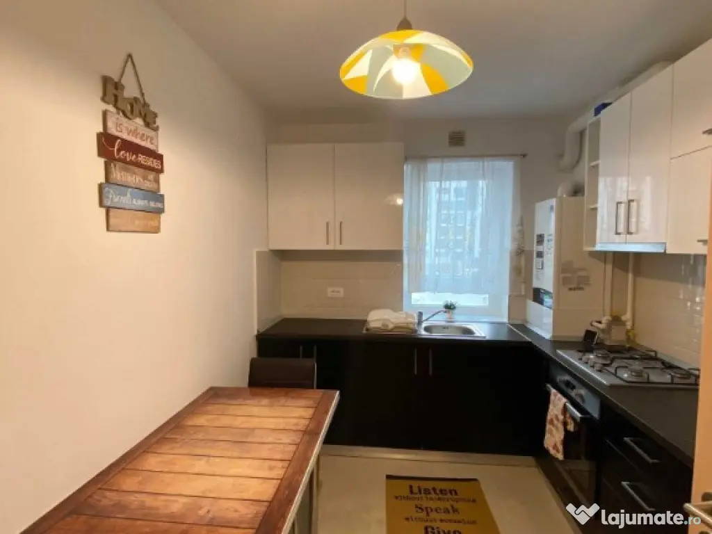 2 camere decomandate situat in Circumvalatiunii